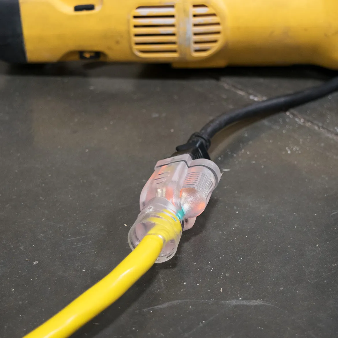 100-Foot 12 Gauge Single Tap Extension Power Cord