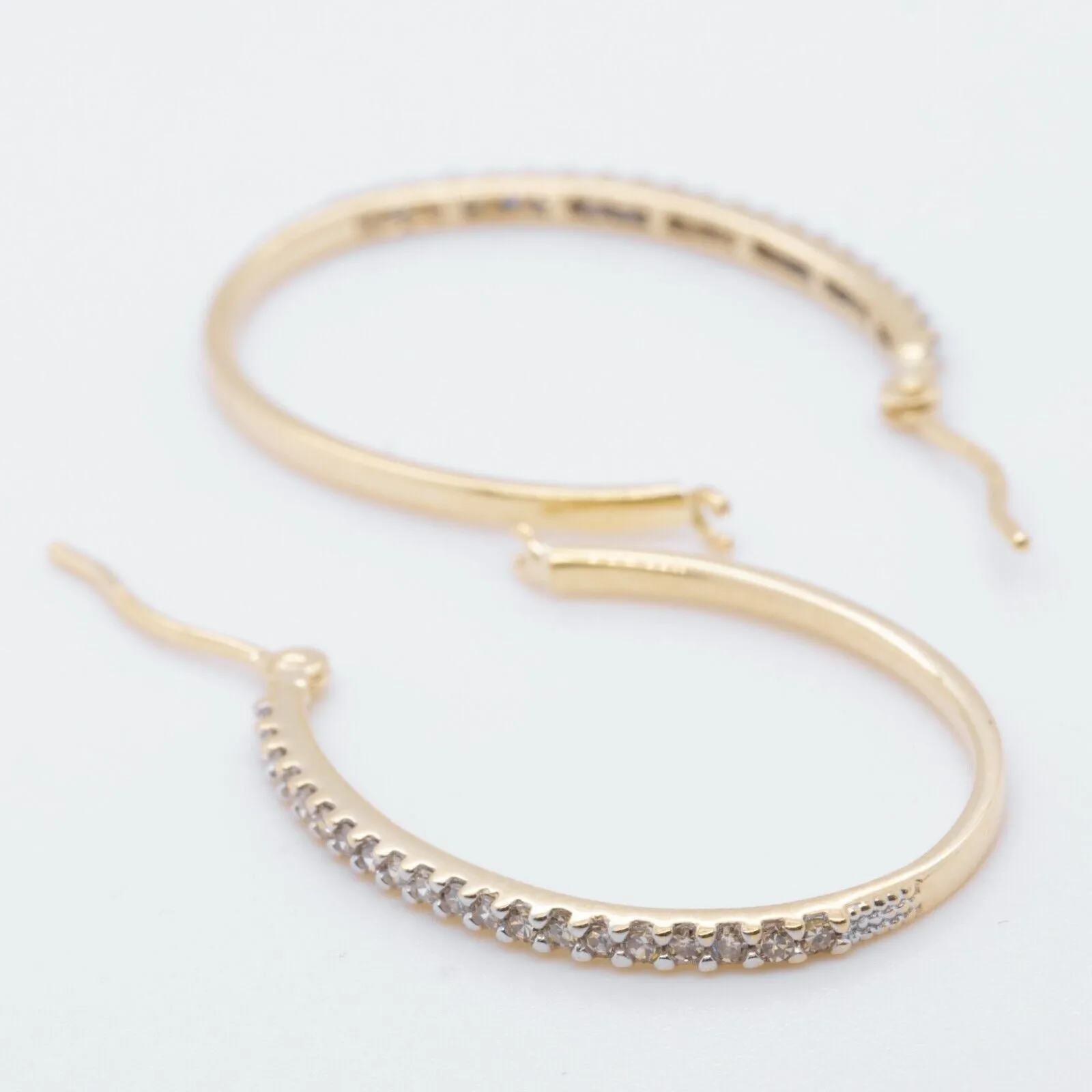 14k White & Yellow Gold Diamond Oval Hoop Earrings 0.20ctw H VS2 2.2g MEXICO