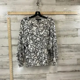 Black & White Top 3/4 Sleeve White House Black Market, Size Xs