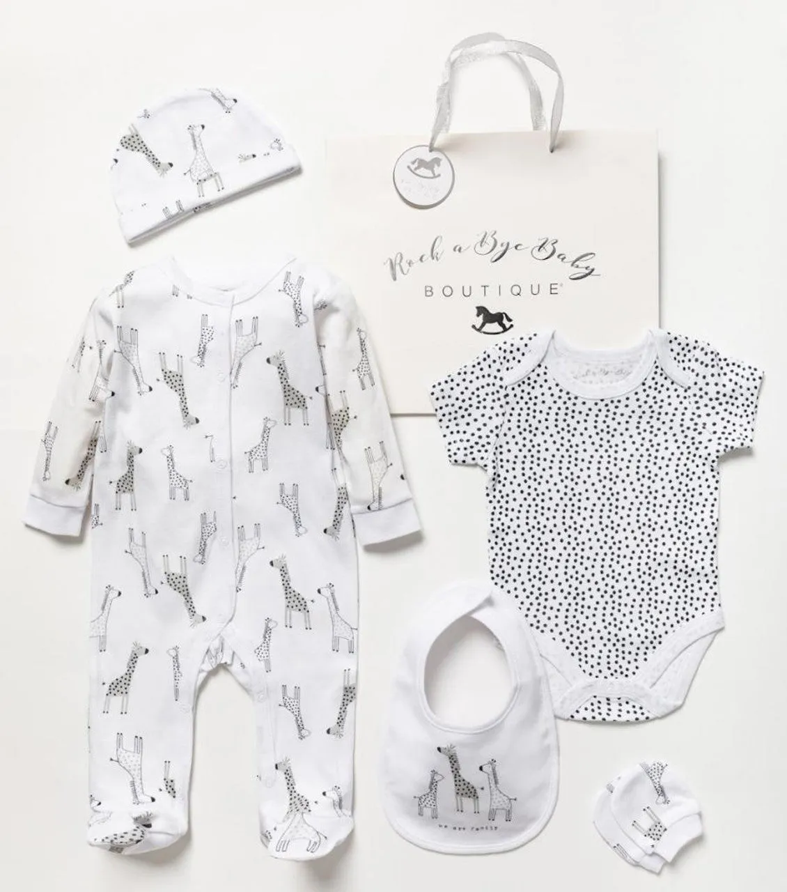 Unisex Baby Clothing 'Safari Giraffe Family'- Clothing Set