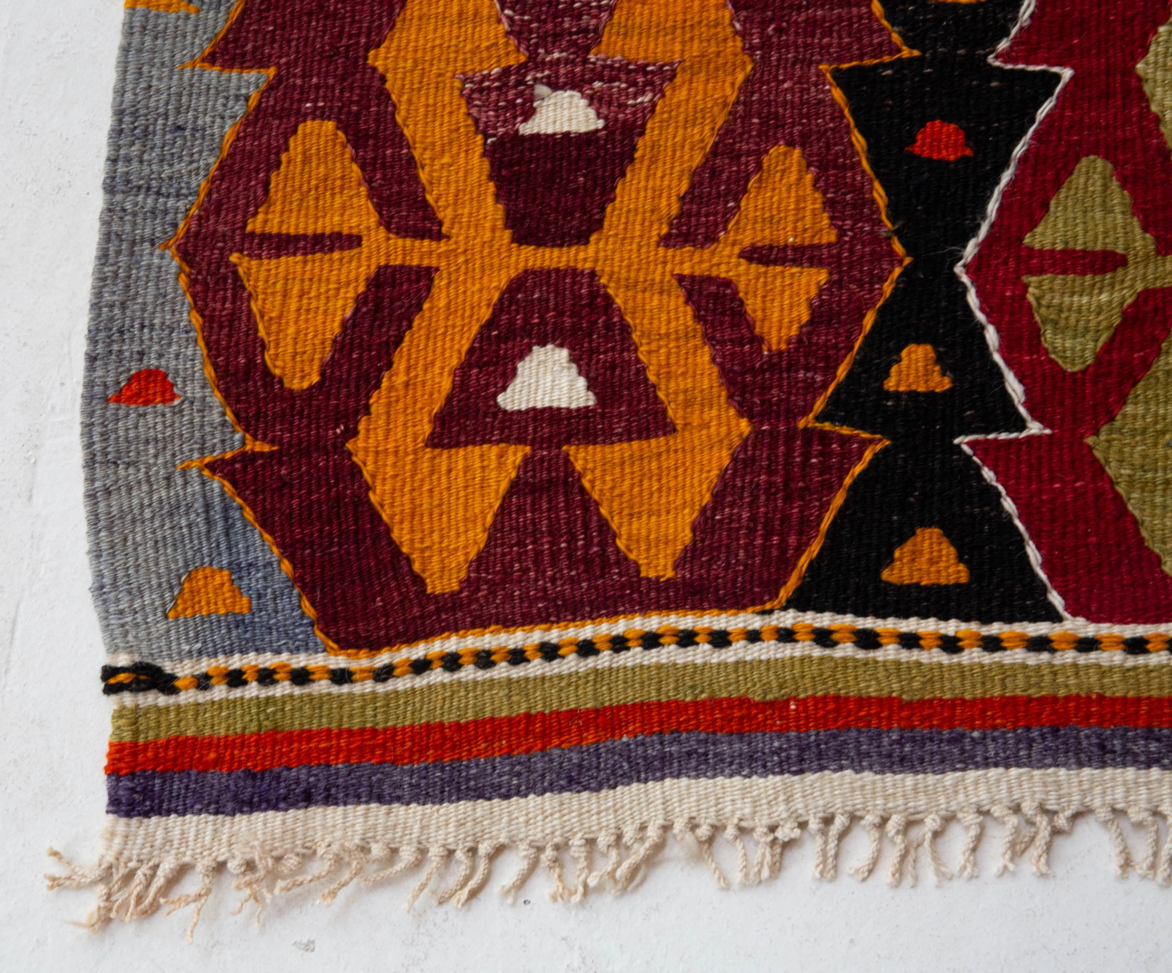 Vintage Antalya Kilim Rug 3'7"x4'9"